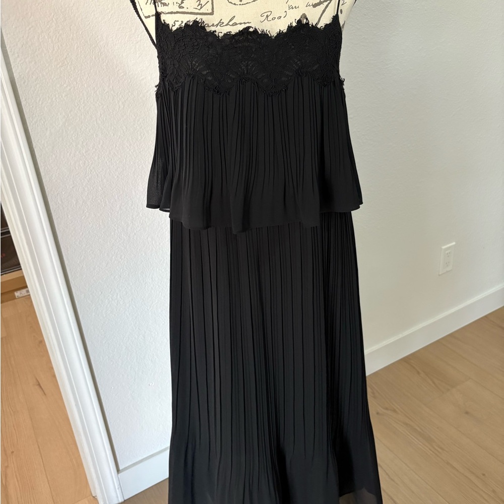 Massimo Dutti Black Lace-Trim Pleated Midi Dress